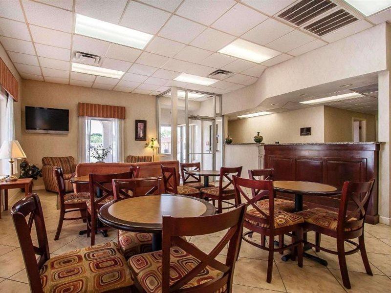 Quality Inn & Suites Covington Bagian luar foto