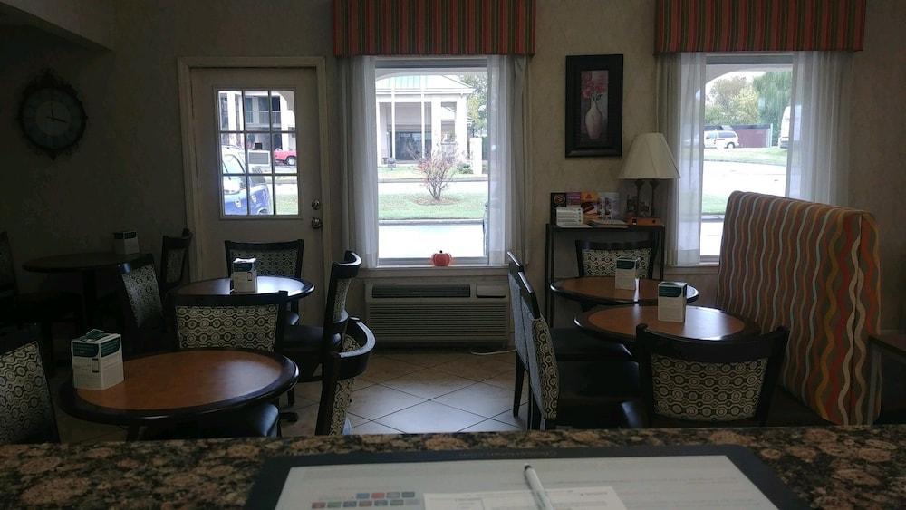 Quality Inn & Suites Covington Bagian luar foto
