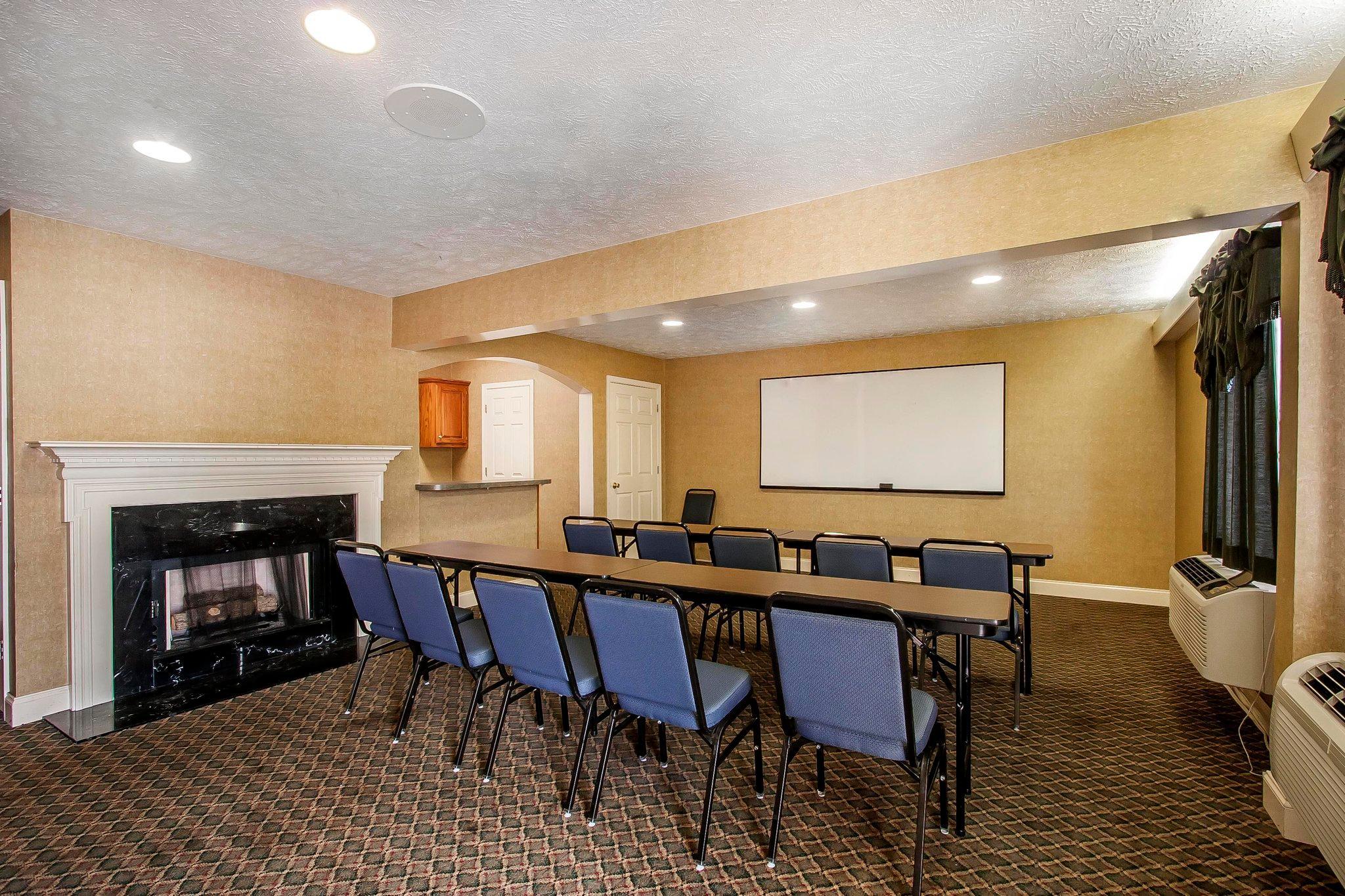 Quality Inn & Suites Covington Bagian luar foto