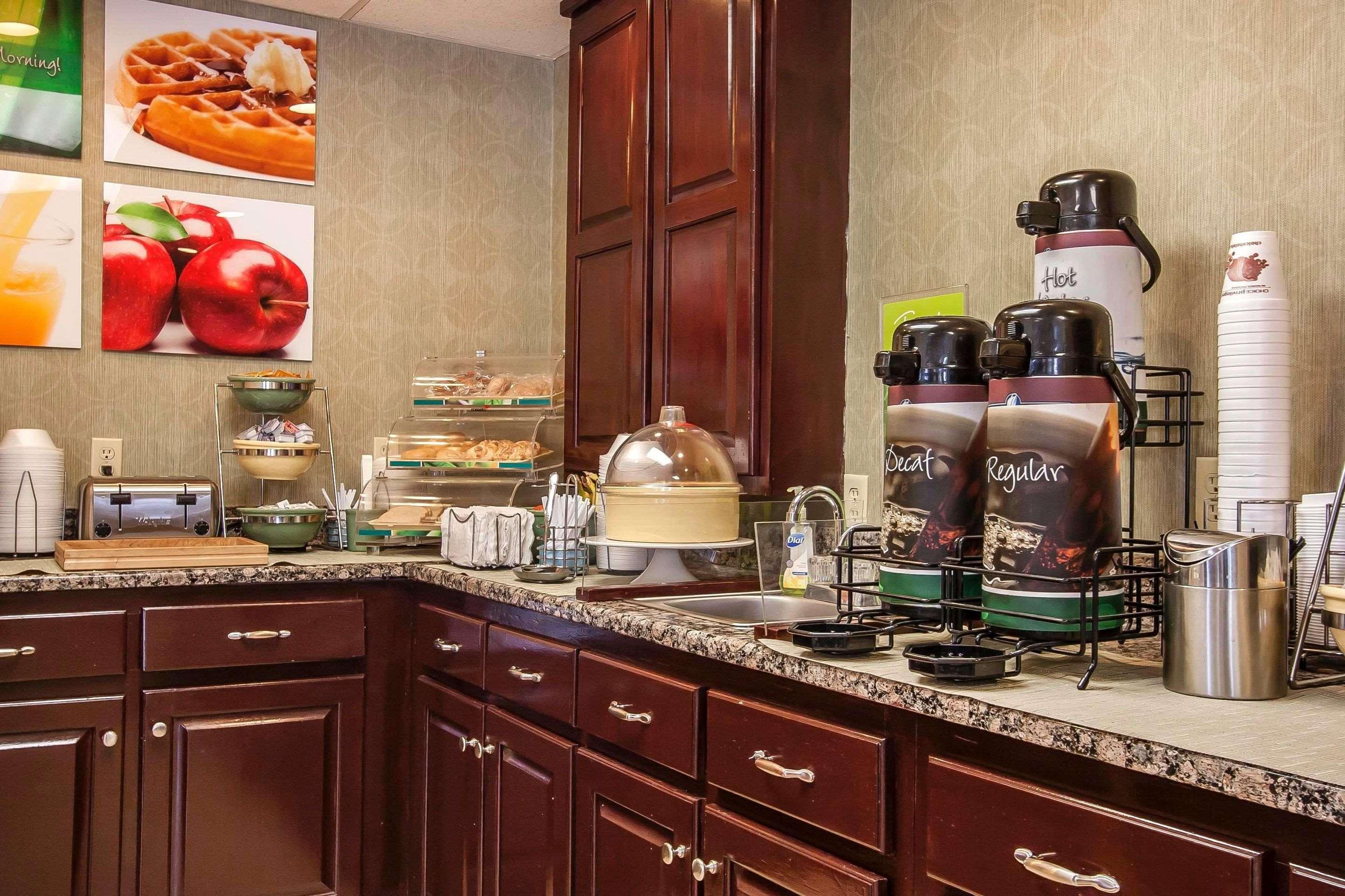 Quality Inn & Suites Covington Bagian luar foto